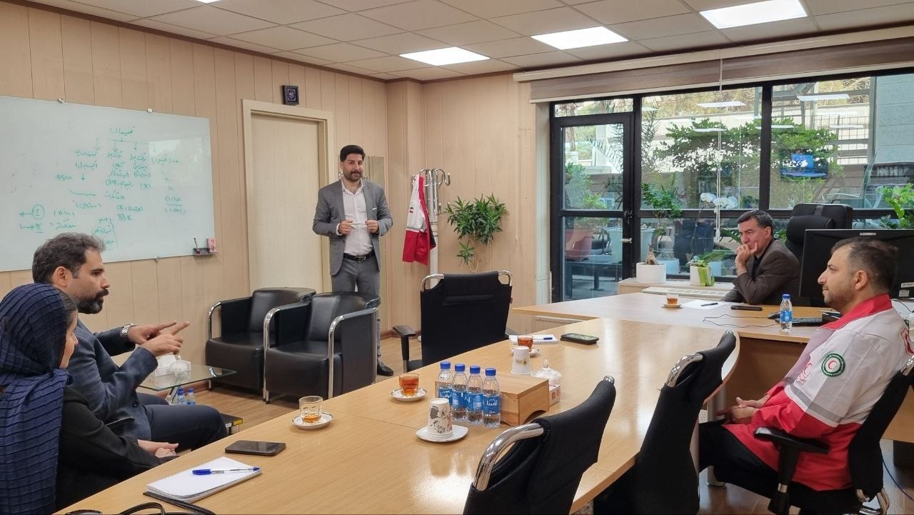 بررسی توسعه خدمات رفاهی کارکنان جمعیت هلال‌احمر با همکاری تخفیفان