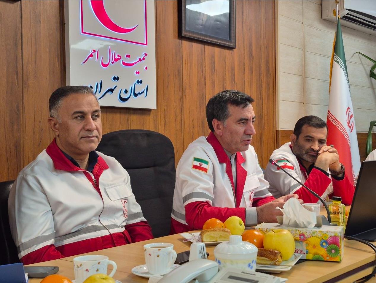 برگزاری جلسه تودیع و معارفه سرپرست جمعیت هلال‌احمر استان تهران
